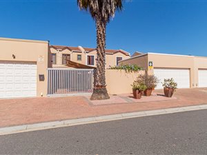 2 Bed Townhouse in Parklands