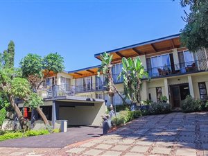 5 Bed House in Groenkloof