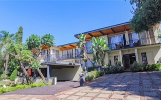 5 Bedroom House in Groenkloof