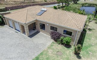 3 Bedroom Cluster in Gonubie