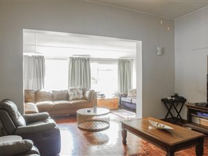 3 Bed Duplex in Morningside