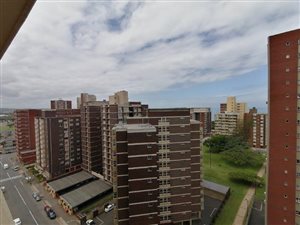 2.5 Bed Apartment in North Beach