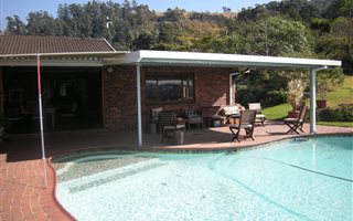 Farm in Hillcrest Central