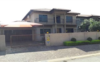 3 Bedroom House in Cashan