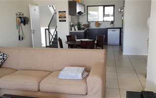 2 Bedroom Townhouse in Modderfontein