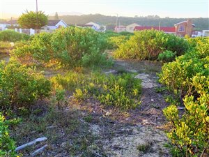 385 m² Land available in Kleinkrantz