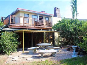 2 Bed House in Cape St Francis