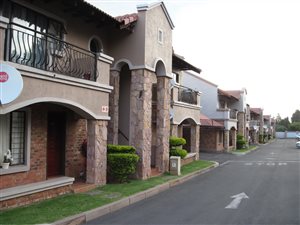 2 Bed Townhouse in Bergbron