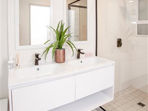 2 Bed Apartment in Sandton CBD