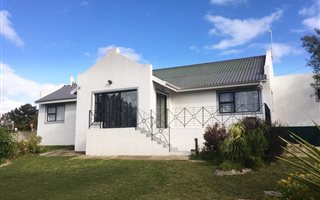 3 Bedroom House in Fisherhaven
