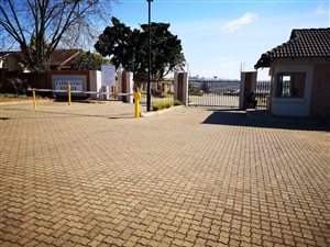 782 m² Land available in White River