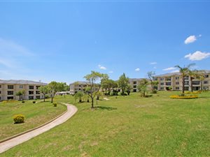 2 Bed Apartment in Summerset