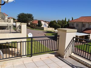 1 Bed Apartment in North Riding AH