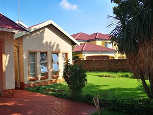 4 Bed House in The Orchards
