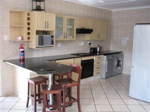 3 Bed Simplex in Arboretum
