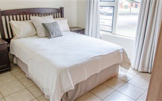 2 Bedroom Apartment in Faerie Glen