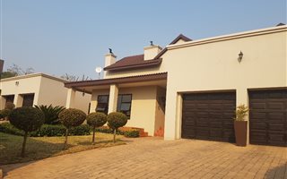 4 Bedroom House in Cornwall Hill