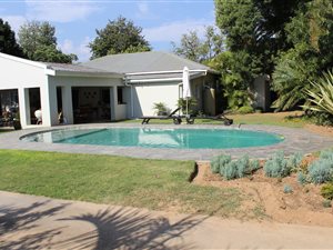 4 Bed House in Kirkwood