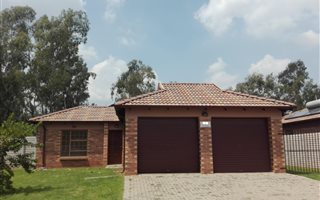 3 Bedroom Townhouse in Clayville