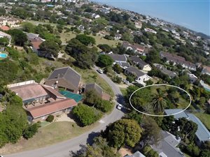 800 m² Land available in Seaside Longships