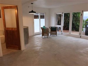 40 m² Commercial space in Sunningdale
