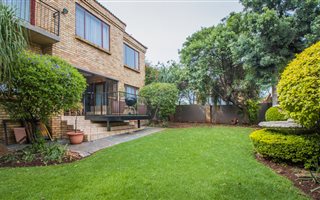 3 Bedroom Townhouse in Ruimsig