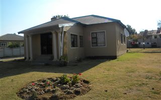 3 Bedroom House in Morewag