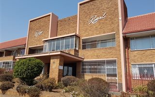 1 Bedroom Apartment in Linmeyer