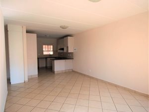2 Bed Apartment in Silver Lakes