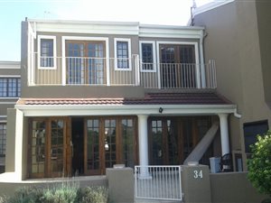 4 Bed House in Klipplaatdrif