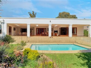 4 Bed House in River Club