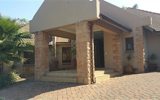 3 Bedroom House in Irene View Estate