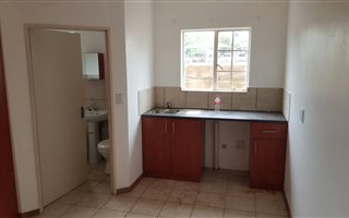 Studio apartment in Mountain View