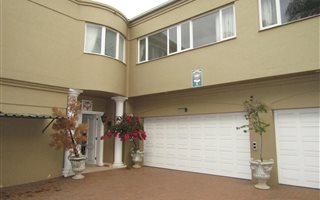 5 Bedroom House in Glenhazel