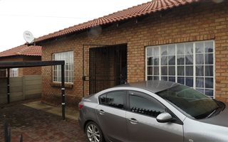 3 Bedroom House in Ermelo
