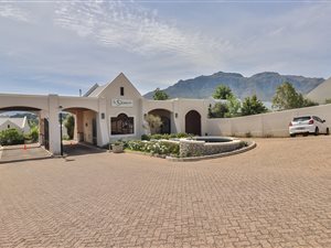 1 Bed House in Stellenbosch Central