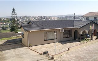 3 Bedroom House in Newlands West