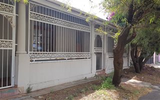 3 Bedroom House in Newlands