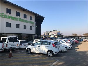 4100 m² Industrial space in Irene