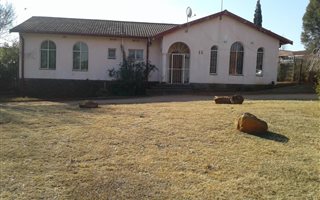 3 Bedroom House in Rensburg