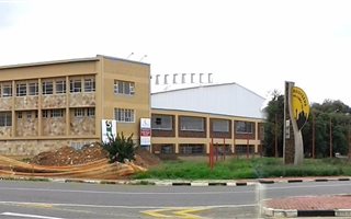 2669 m² Industrial space in Reuven