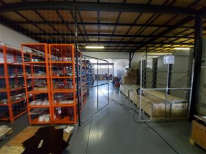 1240 m² Industrial space in Glen Austin