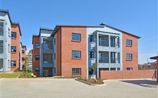 2 Bedroom Townhouse in Grand Central