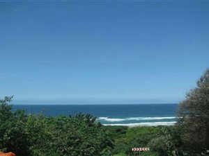2361 m² Land available in Illovo Beach