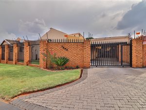 3 Bed House in Lenasia South