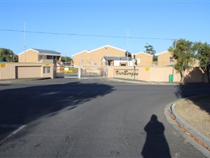 2 Bedroom Apartment in Oakglen