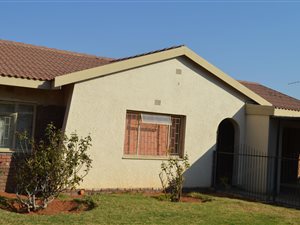 3 Bed House in Bellvue