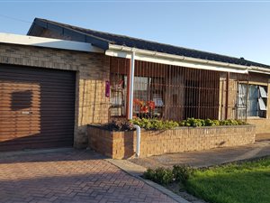 3 Bed House in Pacaltsdorp