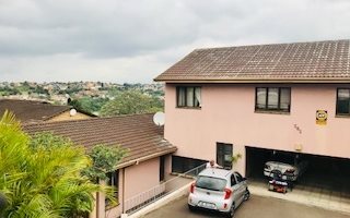 6 Bedroom House in Mount Vernon