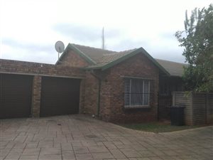 2 Bed Apartment in Highveld
